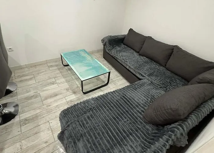 아파트 De Vacance 아그